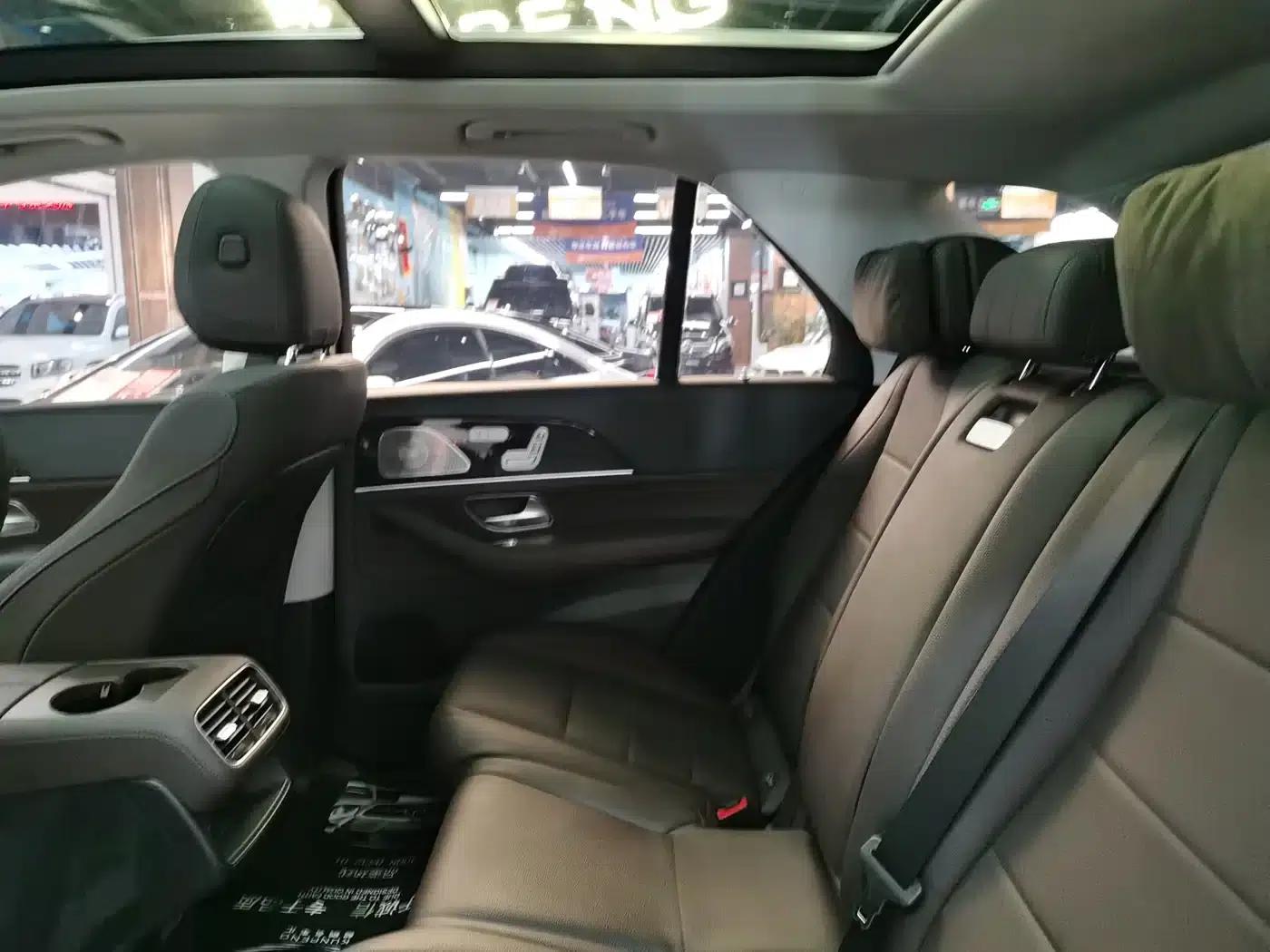 Imported Mercedes-Benz GLE 2023 GLE 350 4MATIC Fashion Model — миниатюра 7