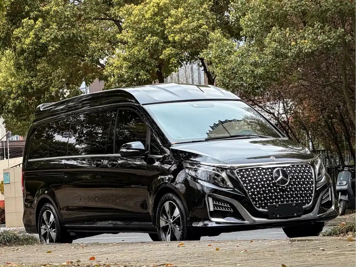 Mercedes-Benz V-Class 2022 V 260 L Long Wheelbase Luxury Edition — миниатюра 3