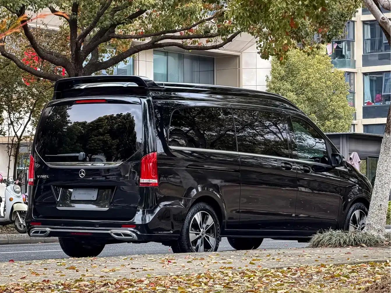 Mercedes-Benz V-Class 2022 V 260 L Long Wheelbase Luxury Edition — миниатюра 5