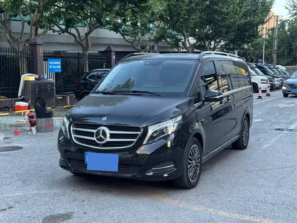 Mercedes-Benz V-Class 2018 V 260 Premium Edition (China VI Emission Standard) — миниатюра 2