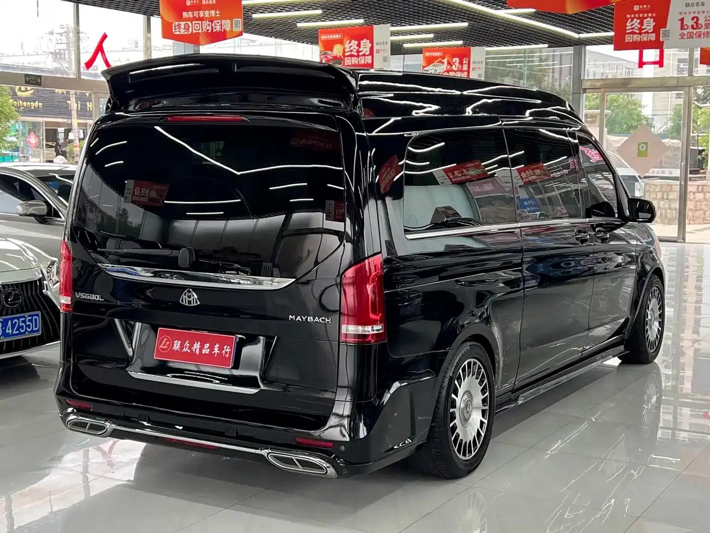 Mercedes-Benz V-Class 2018 V 260 L Premium Extended Edition (China VI Emission Standard) — миниатюра 4