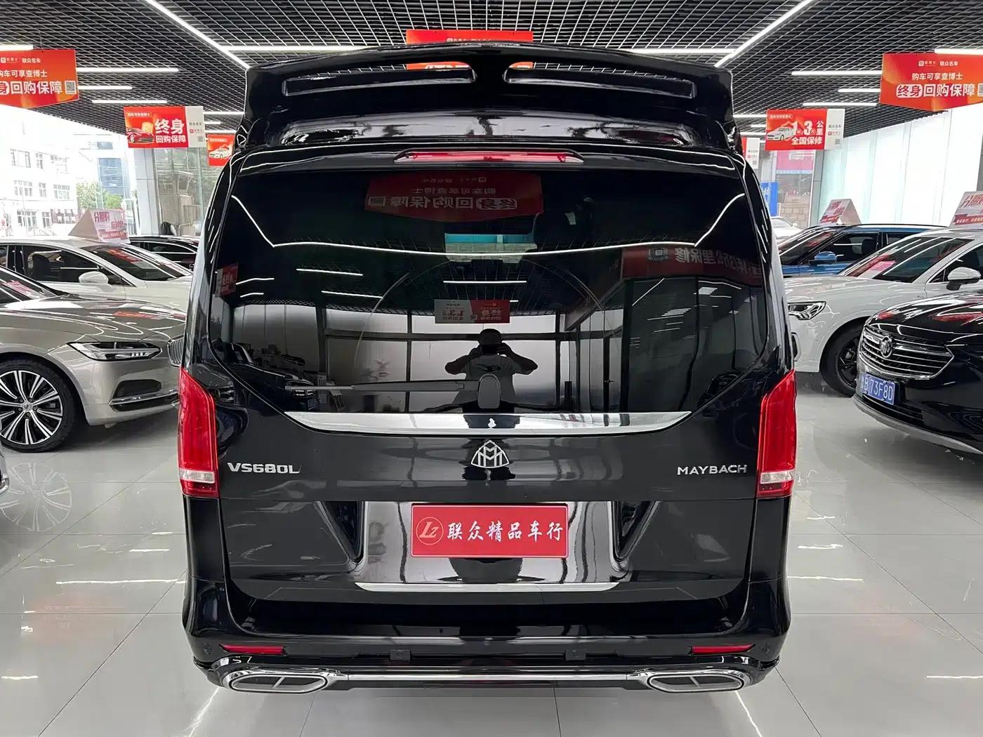 Mercedes-Benz V-Class 2018 V 260 L Premium Extended Edition (China VI Emission Standard) — миниатюра 5