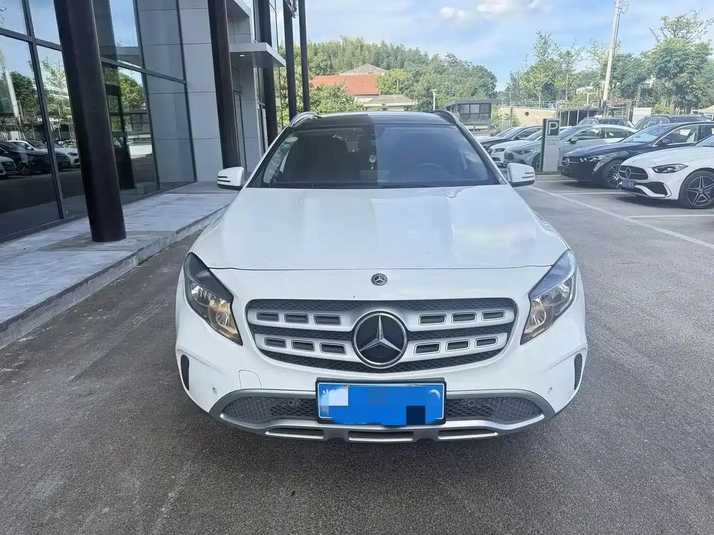 2018 Mercedes-Benz GLA 200 Dynamic — миниатюра 2