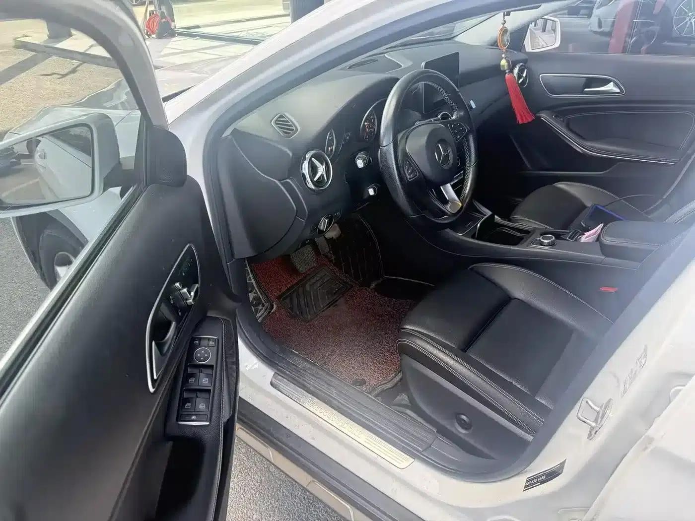 2018 Mercedes-Benz GLA 200 Dynamic — миниатюра 4