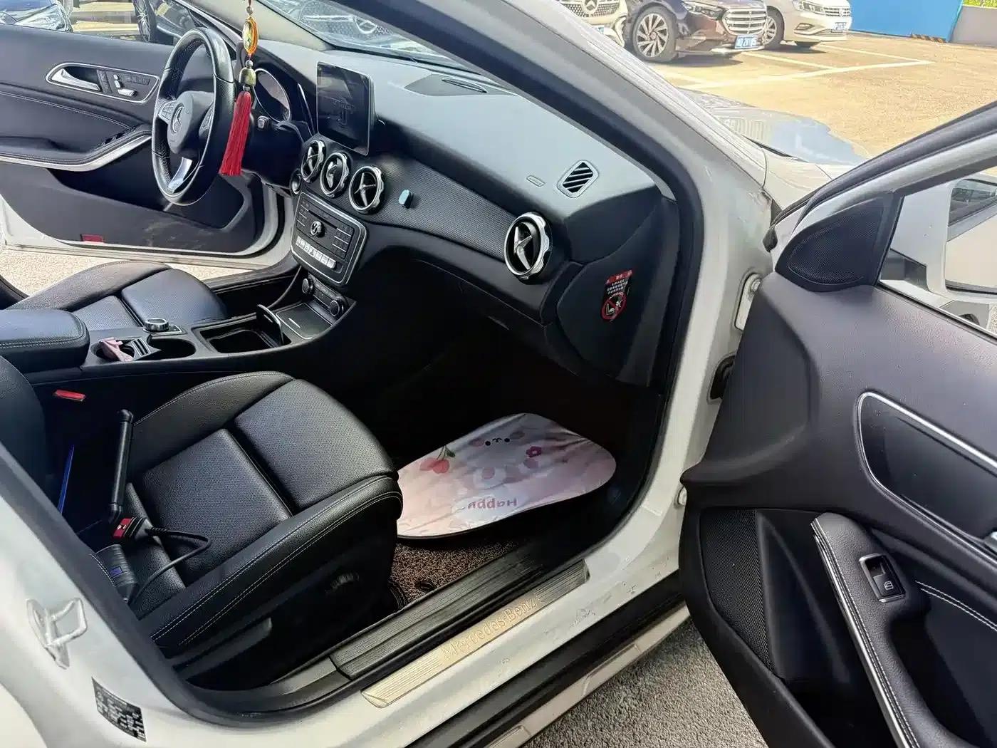 2018 Mercedes-Benz GLA 200 Dynamic — миниатюра 5