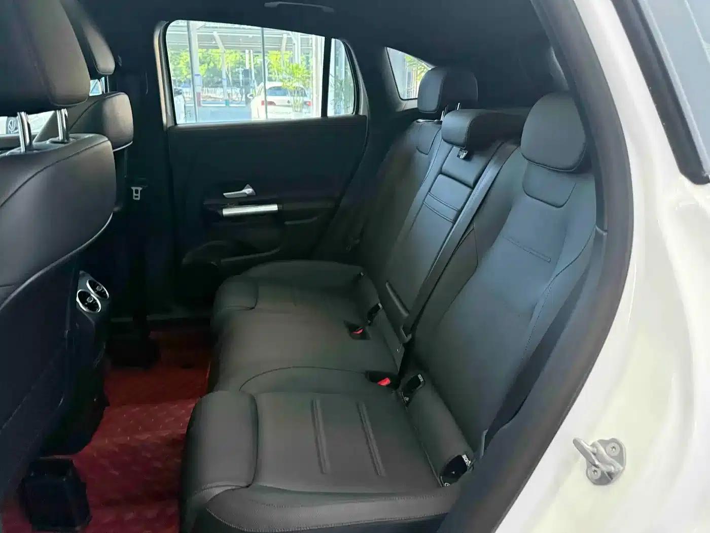 2020 Mercedes-Benz GLA 180 — миниатюра 11