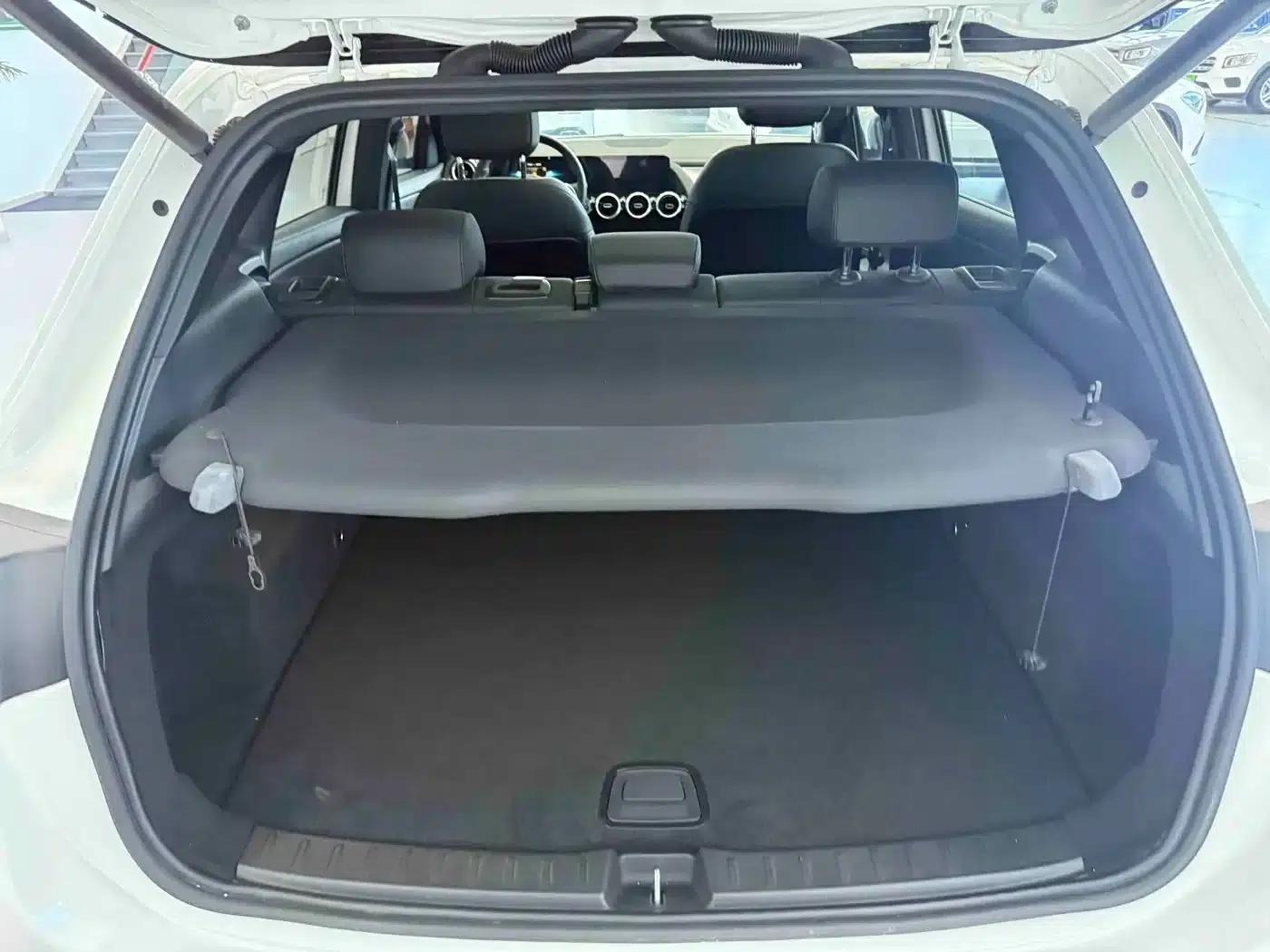 2020 Mercedes-Benz GLA 180 — миниатюра 12