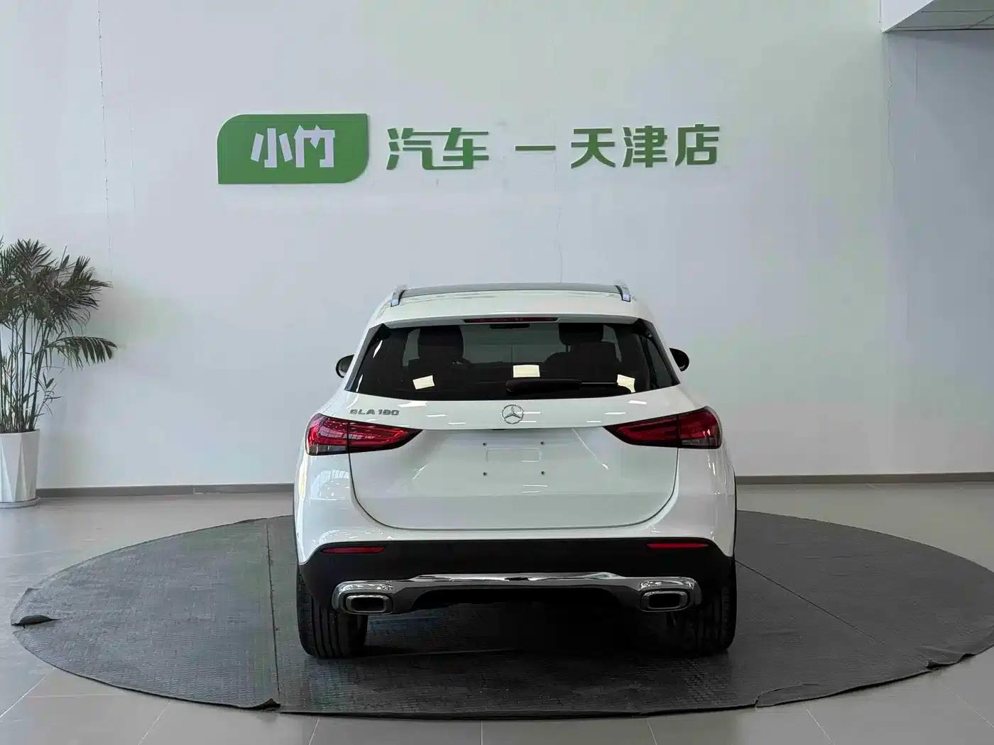 2020 Mercedes-Benz GLA 180 — миниатюра 4