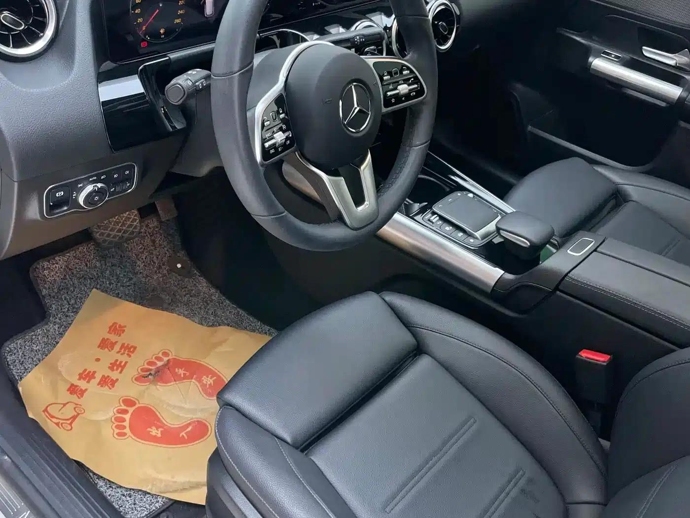 2022 Mercedes-Benz GLA 180 — миниатюра 16
