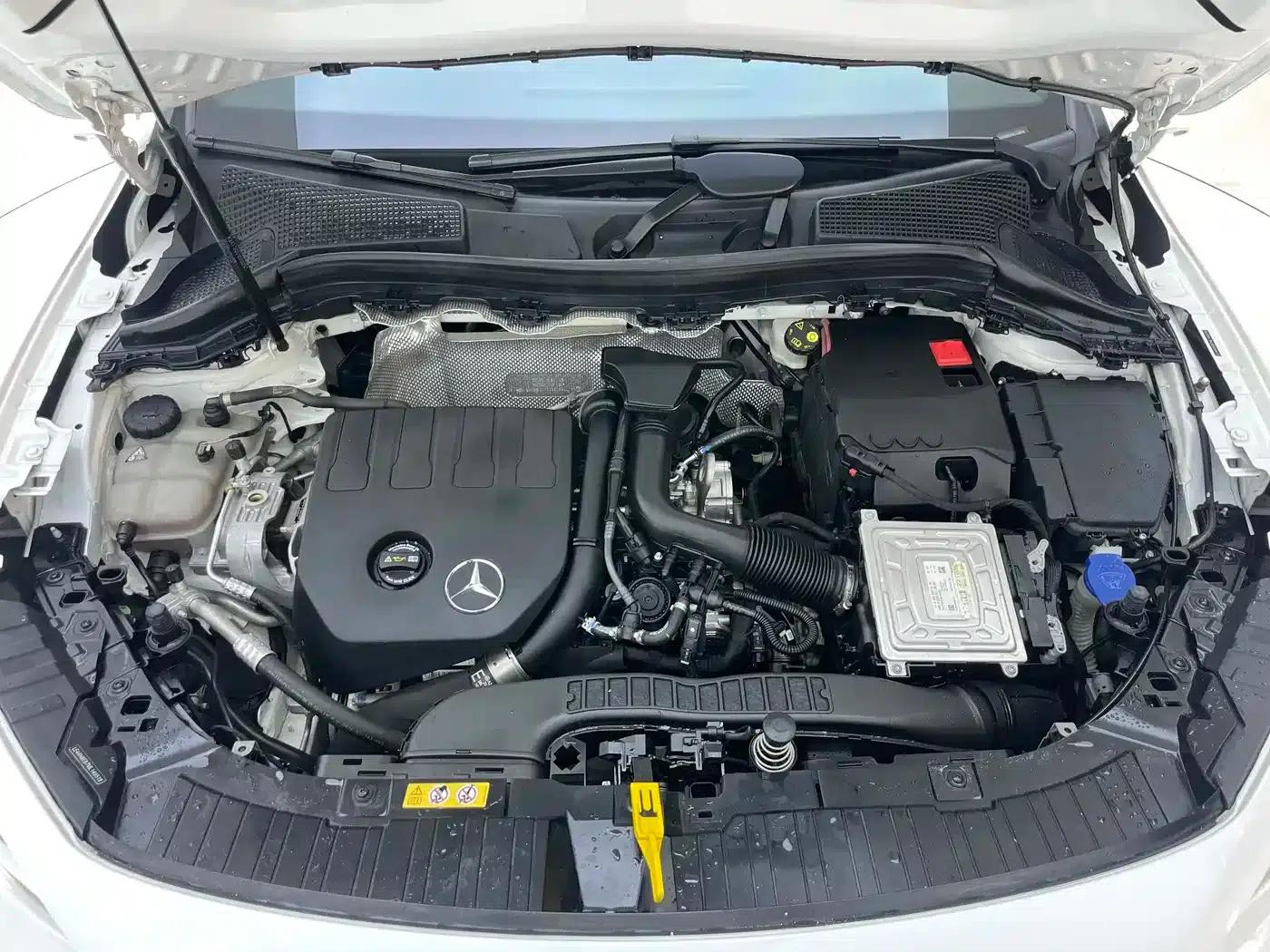 2022 Mercedes-Benz GLA 180 — миниатюра 26