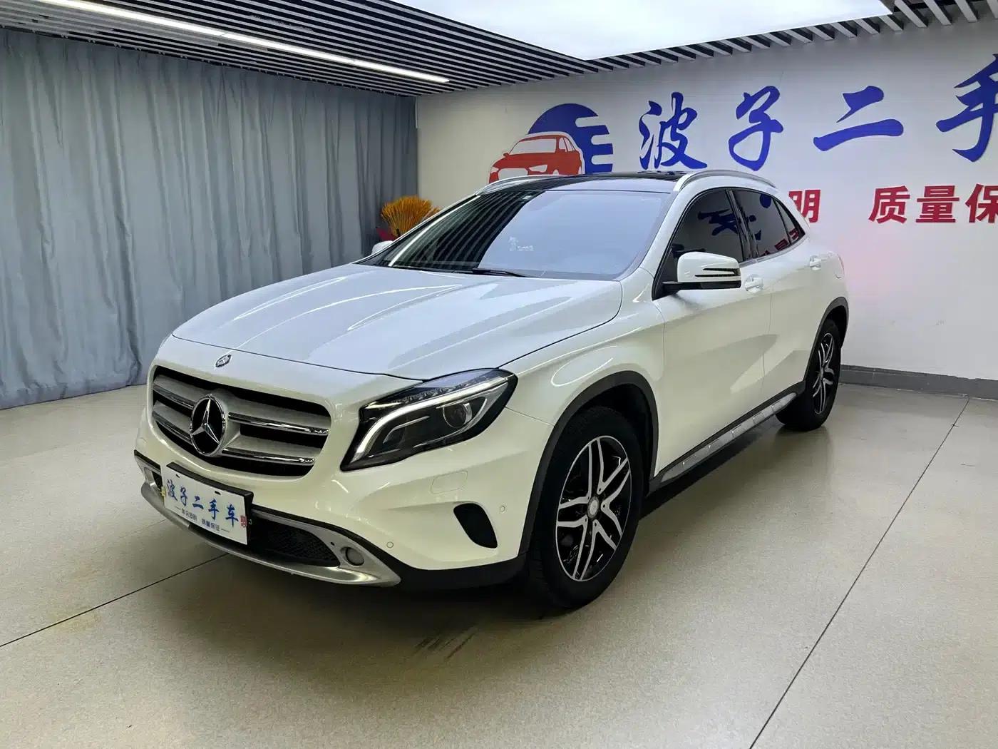 2016 Mercedes-Benz GLA 200 Fashion Edition — миниатюра 1