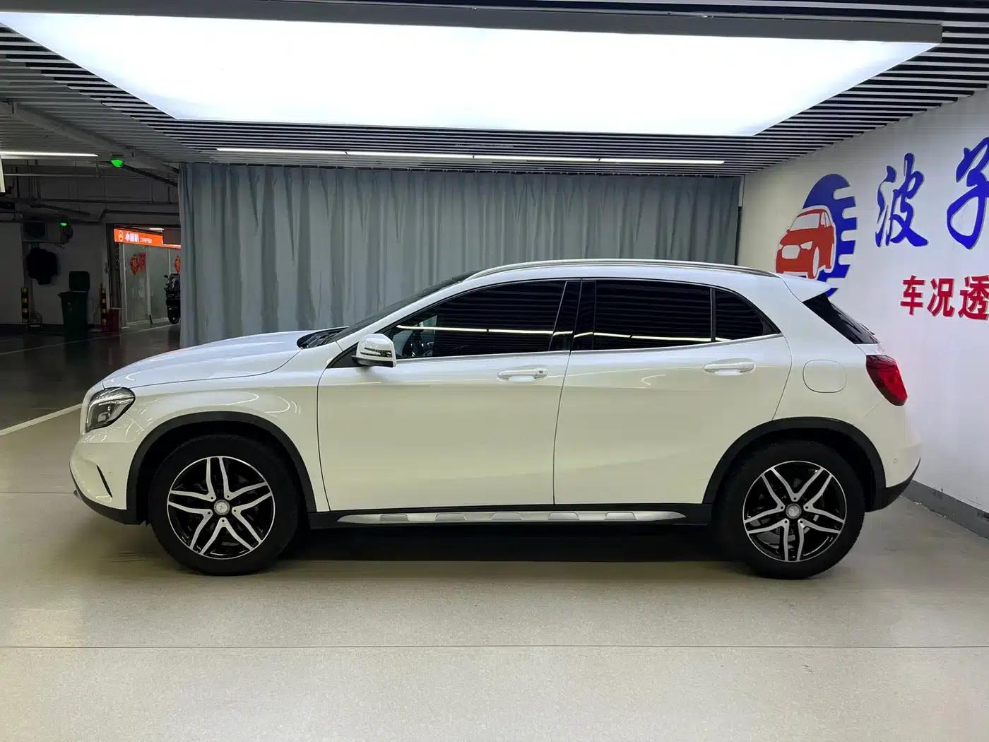 2016 Mercedes-Benz GLA 200 Fashion Edition — миниатюра 4