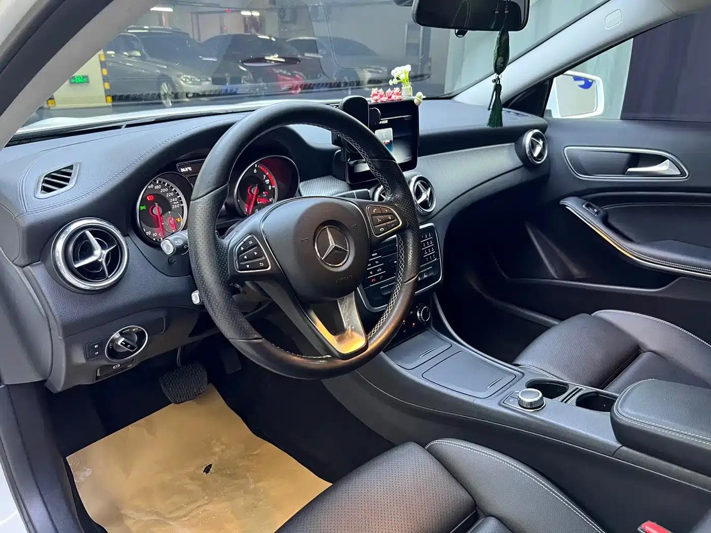 2016 Mercedes-Benz GLA 200 Fashion Edition — миниатюра 9