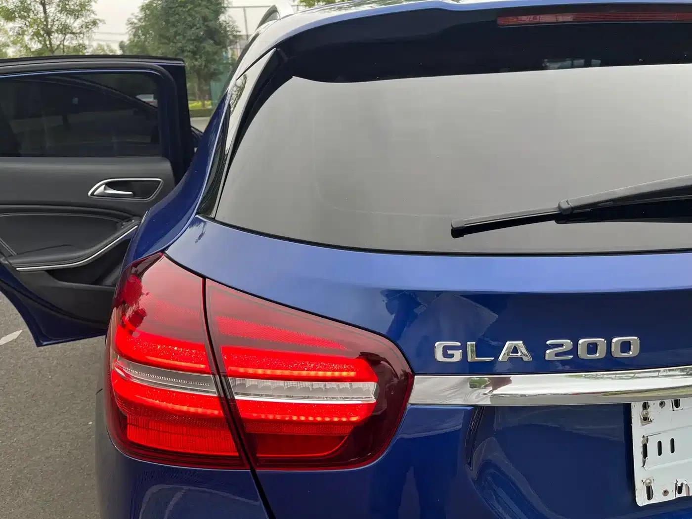 2017 Mercedes-Benz GLA 200 Fashion Edition — миниатюра 21