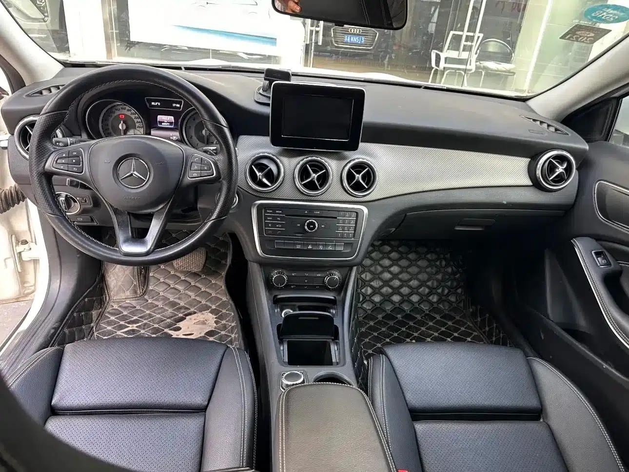 2016 Mercedes-Benz GLA 200 Dynamic — миниатюра 7