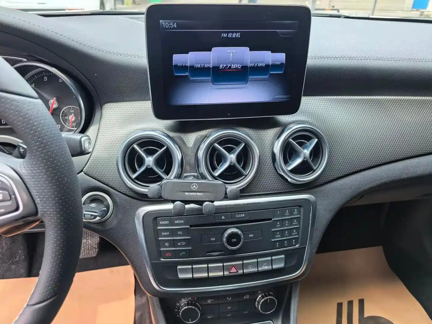 2017 Mercedes-Benz GLA 200 Fashion Edition — миниатюра 9