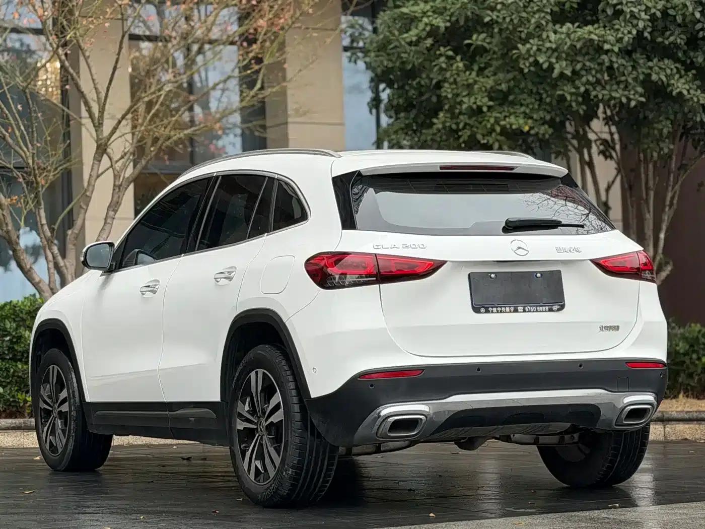 2022 Mercedes-Benz GLA 200 — миниатюра 9