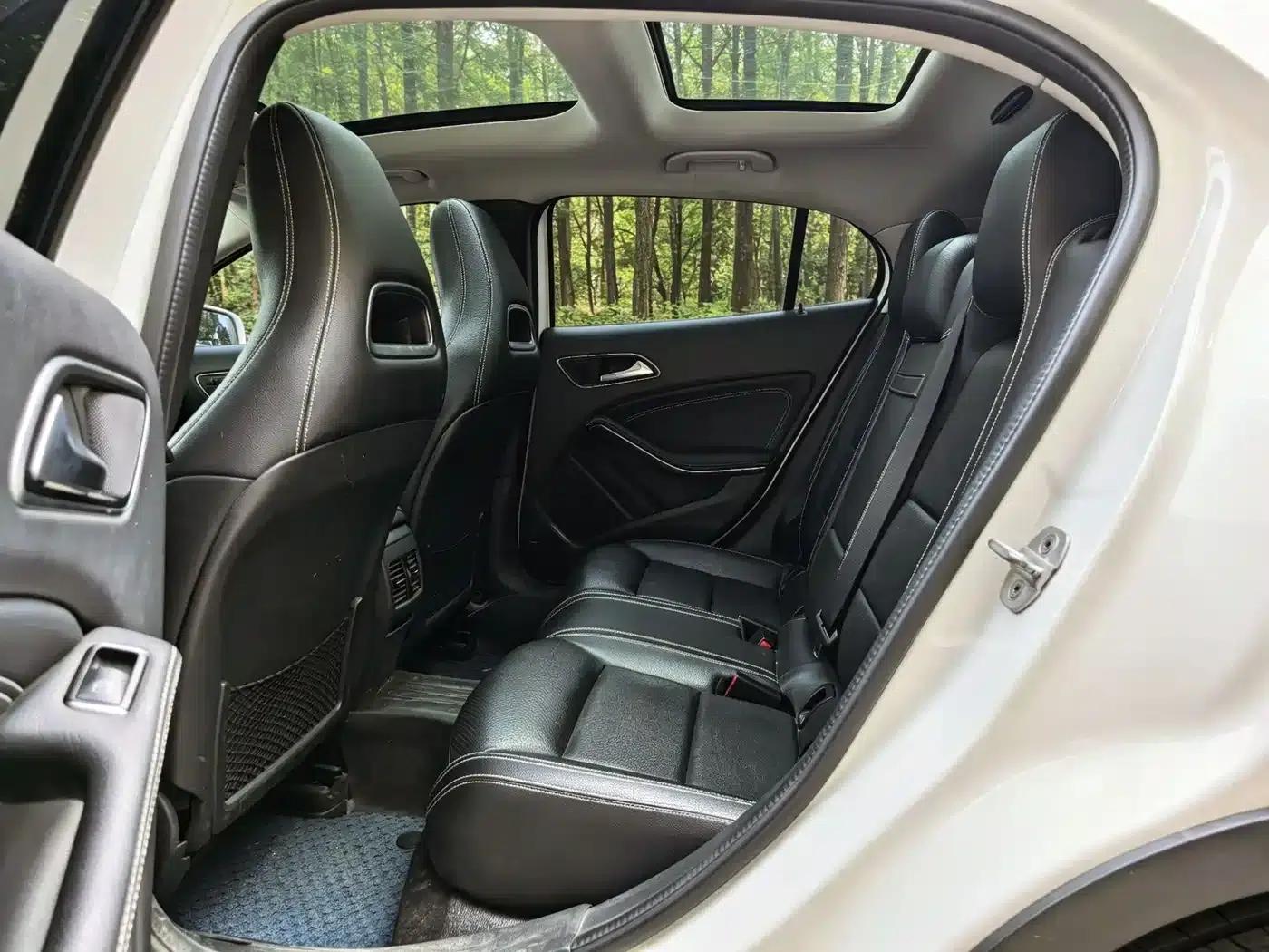 2015 Mercedes-Benz GLA 220 4MATIC Luxury — миниатюра 11