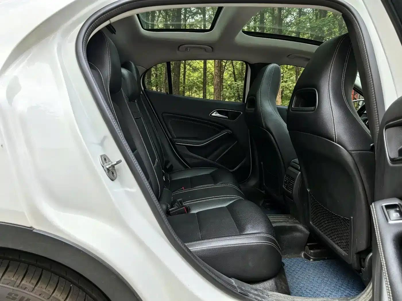 2015 Mercedes-Benz GLA 220 4MATIC Luxury — миниатюра 12