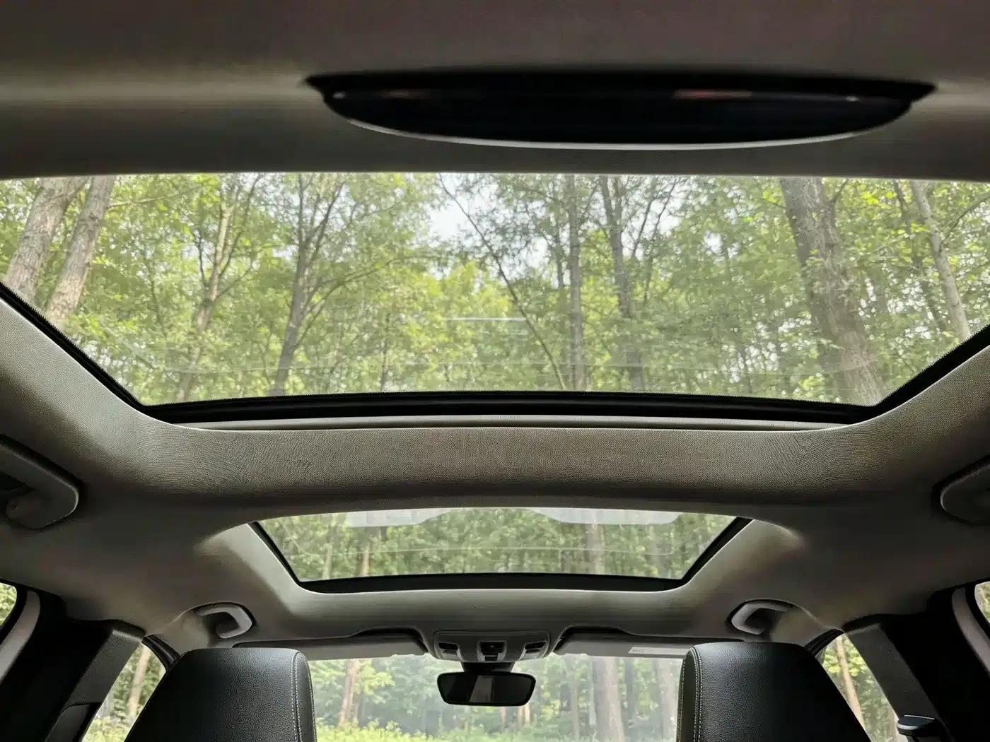 2015 Mercedes-Benz GLA 220 4MATIC Luxury — миниатюра 20