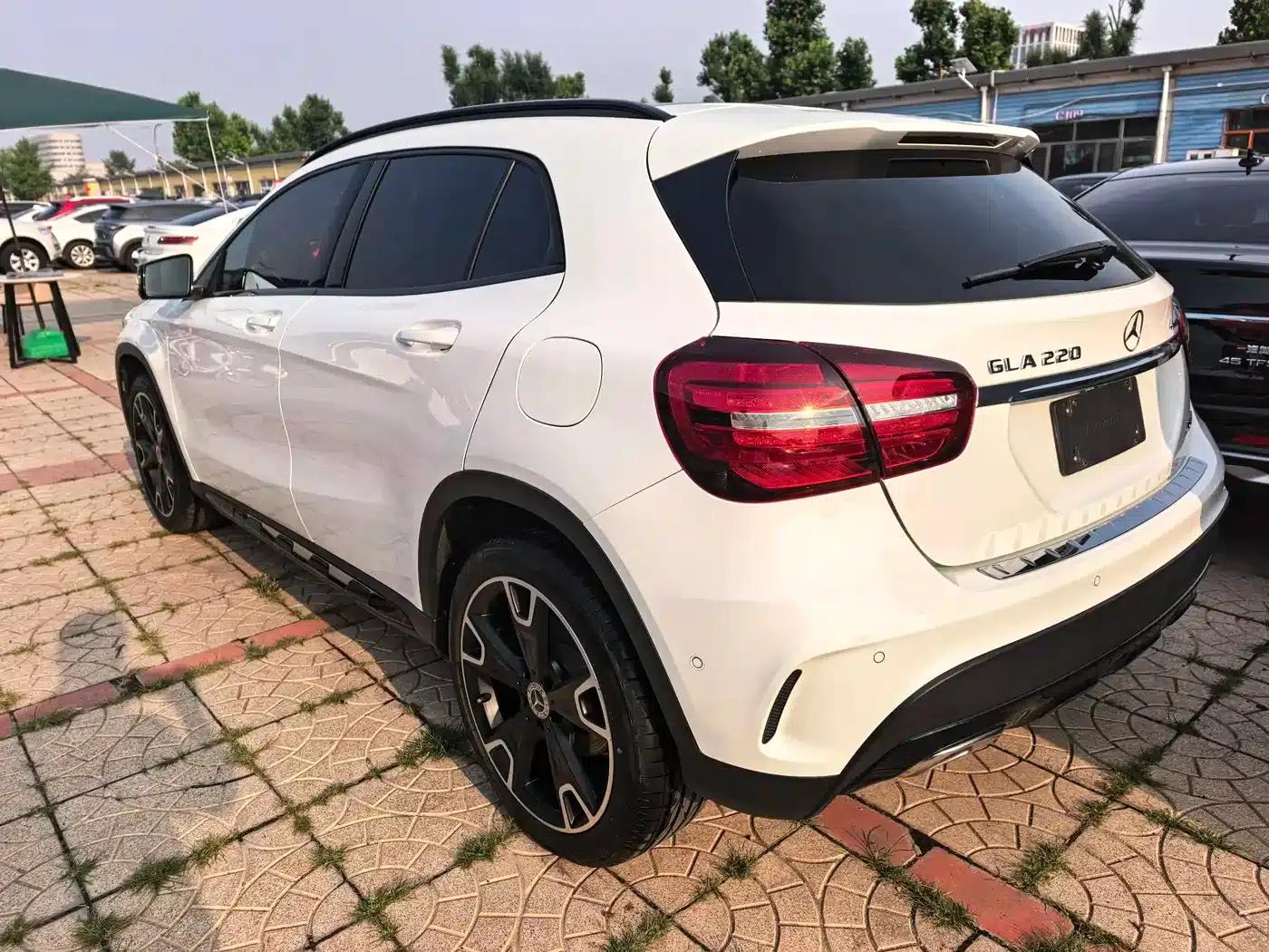 2018 Mercedes-Benz GLA 220 4MATIC Sport — миниатюра 16