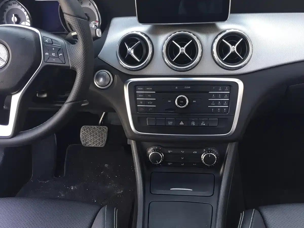 2015 Mercedes-Benz GLA 200 Fashion Edition — миниатюра 11