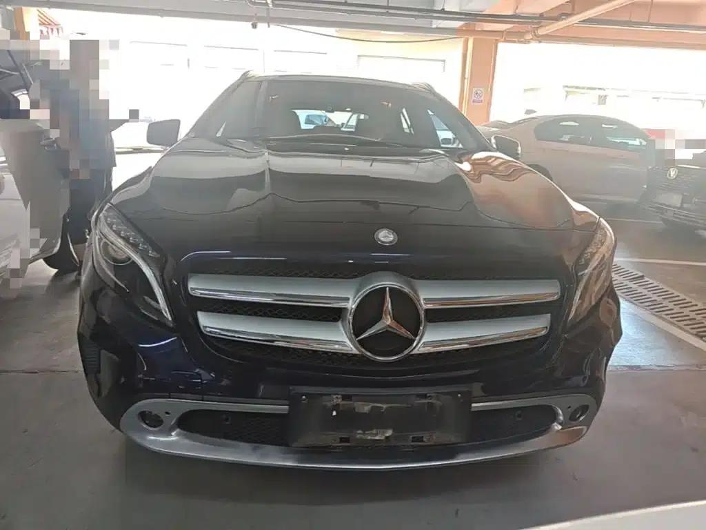 2015 Mercedes-Benz GLA 220 4MATIC Luxury — миниатюра 3