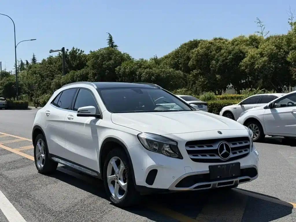 2018 Mercedes-Benz GLA 200 Dynamic — миниатюра 4