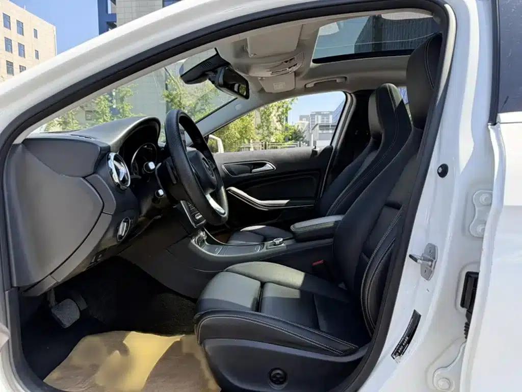 2018 Mercedes-Benz GLA 200 Dynamic — миниатюра 9