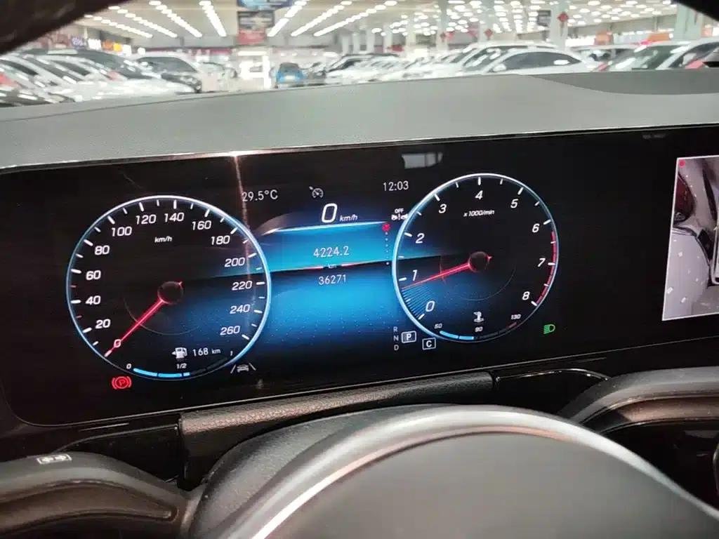 2023 Mercedes-Benz GLA 220 — миниатюра 12