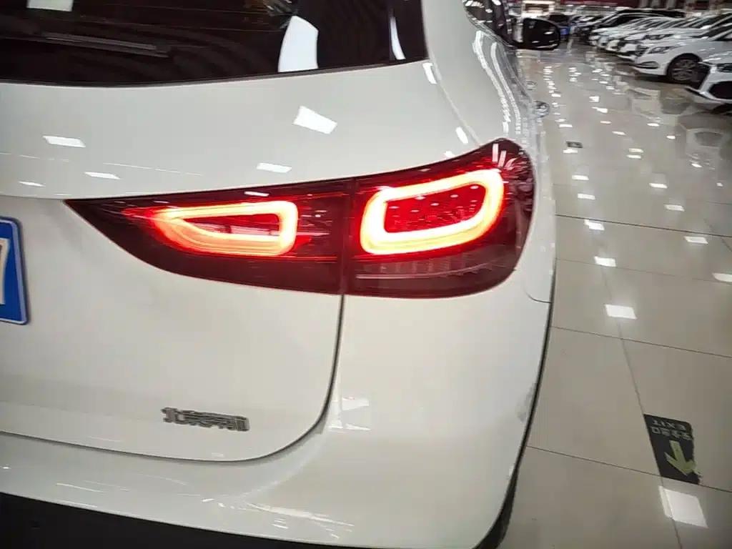 2023 Mercedes-Benz GLA 220 — миниатюра 8