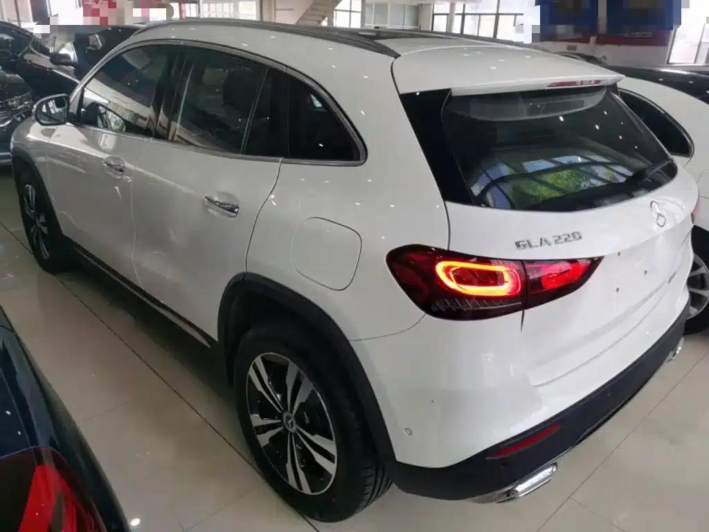 2022 Mercedes-Benz GLA 220 — миниатюра 5