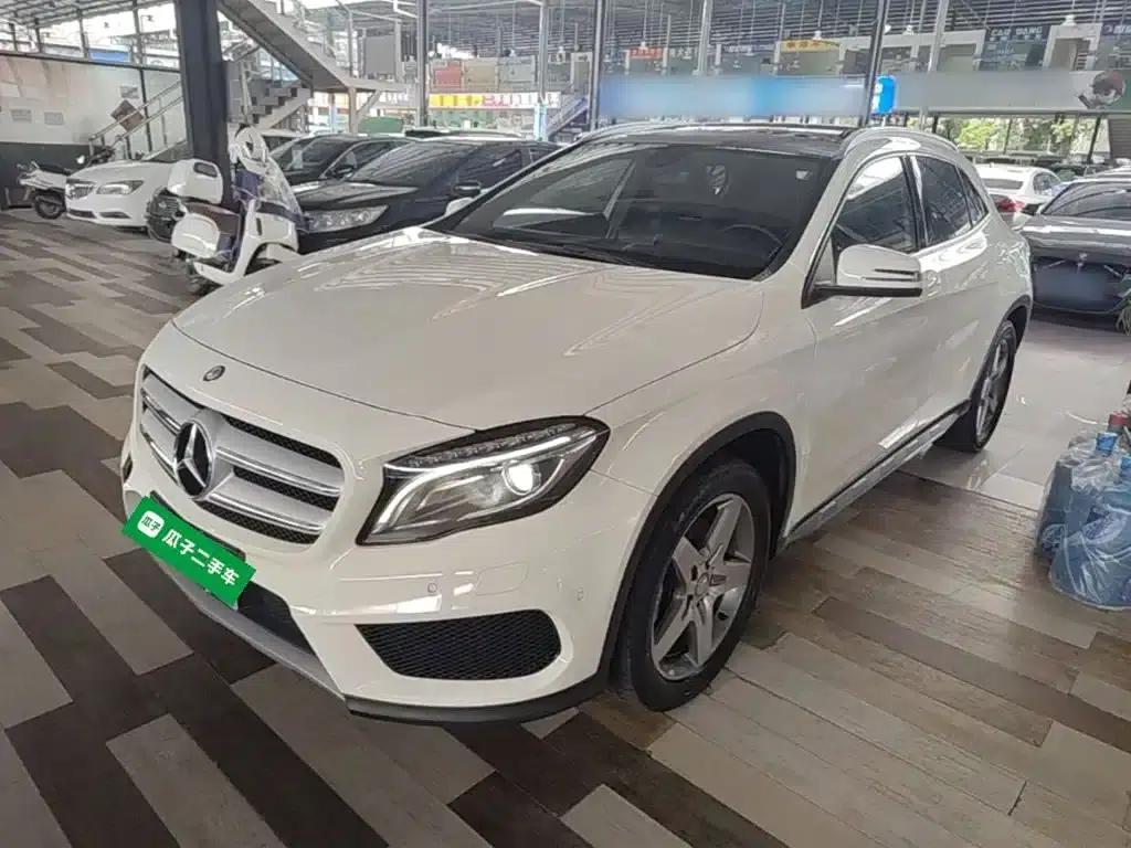 Imported Mercedes-Benz GLA 2015 GLA 260 4MATIC — миниатюра 1