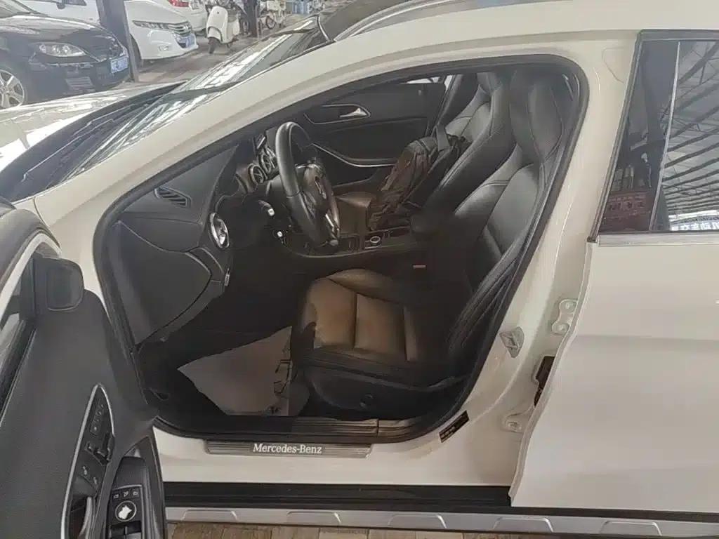 Imported Mercedes-Benz GLA 2015 GLA 260 4MATIC — миниатюра 15