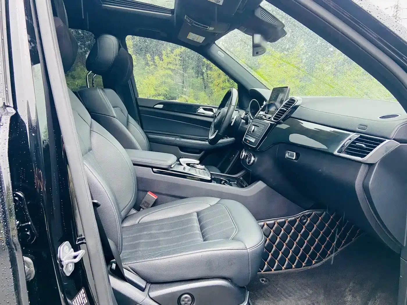 2018 Mercedes-Benz GLS Facelift: GLS 400 4MATIC Dynamic — миниатюра 9