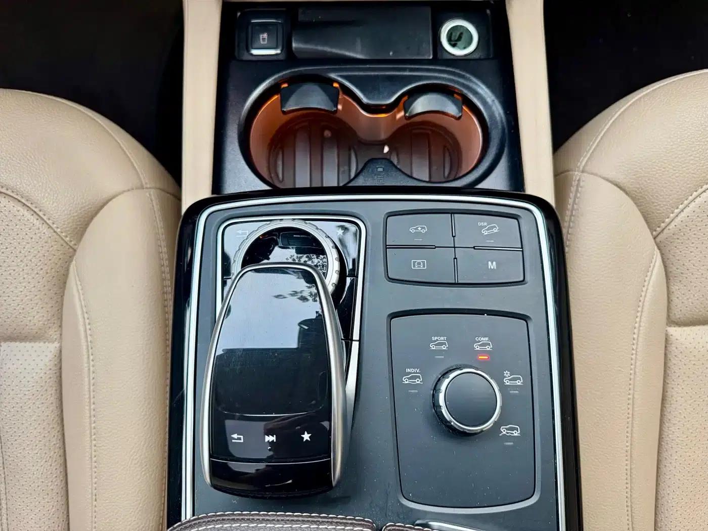 2018 Mercedes-Benz GLS-Class GLS 450 US Spec — миниатюра 13