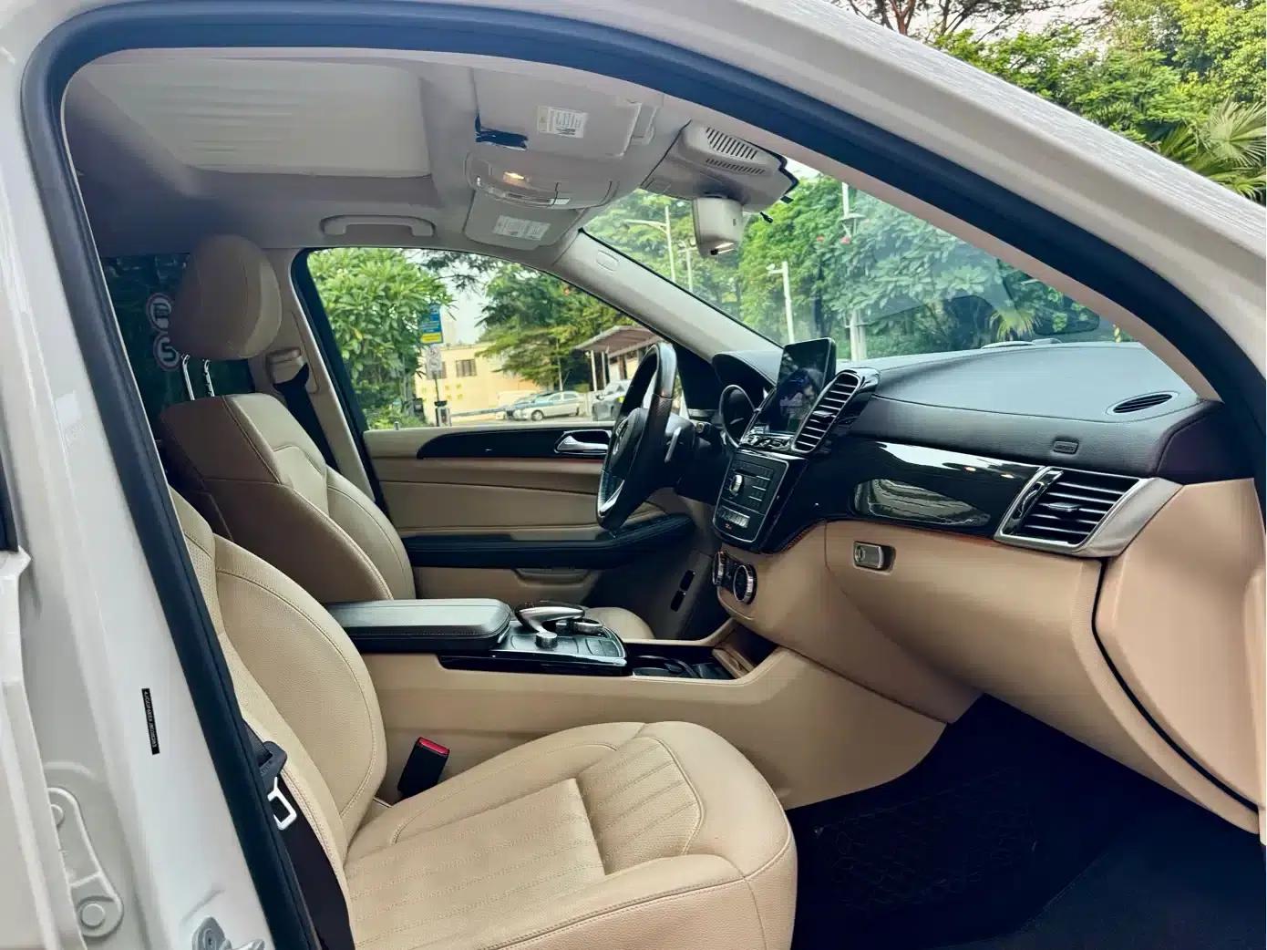 2018 Mercedes-Benz GLS-Class GLS 450 US Spec — миниатюра 14