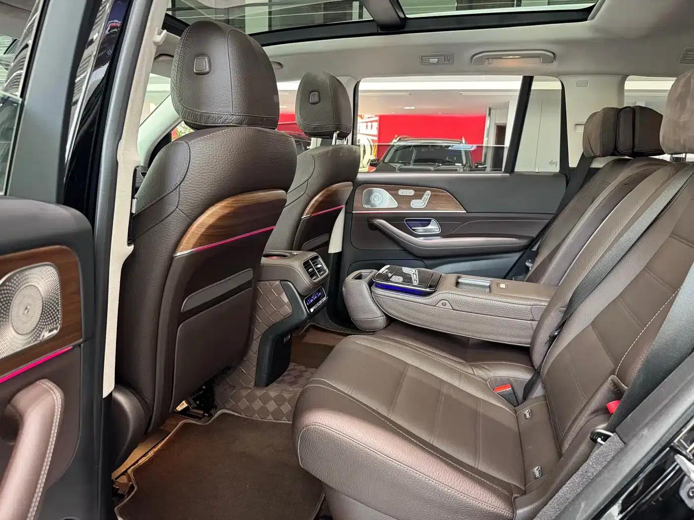 Mercedes-Benz GLS 2023 Facelift - GLS 450 4MATIC Luxury — миниатюра 15