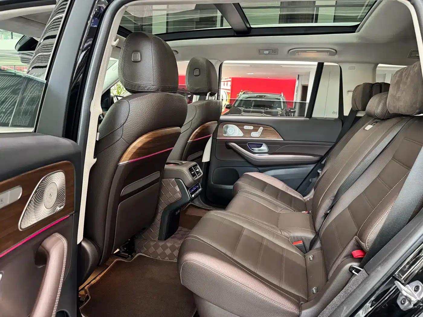 Mercedes-Benz GLS 2023 Facelift - GLS 450 4MATIC Luxury — миниатюра 16