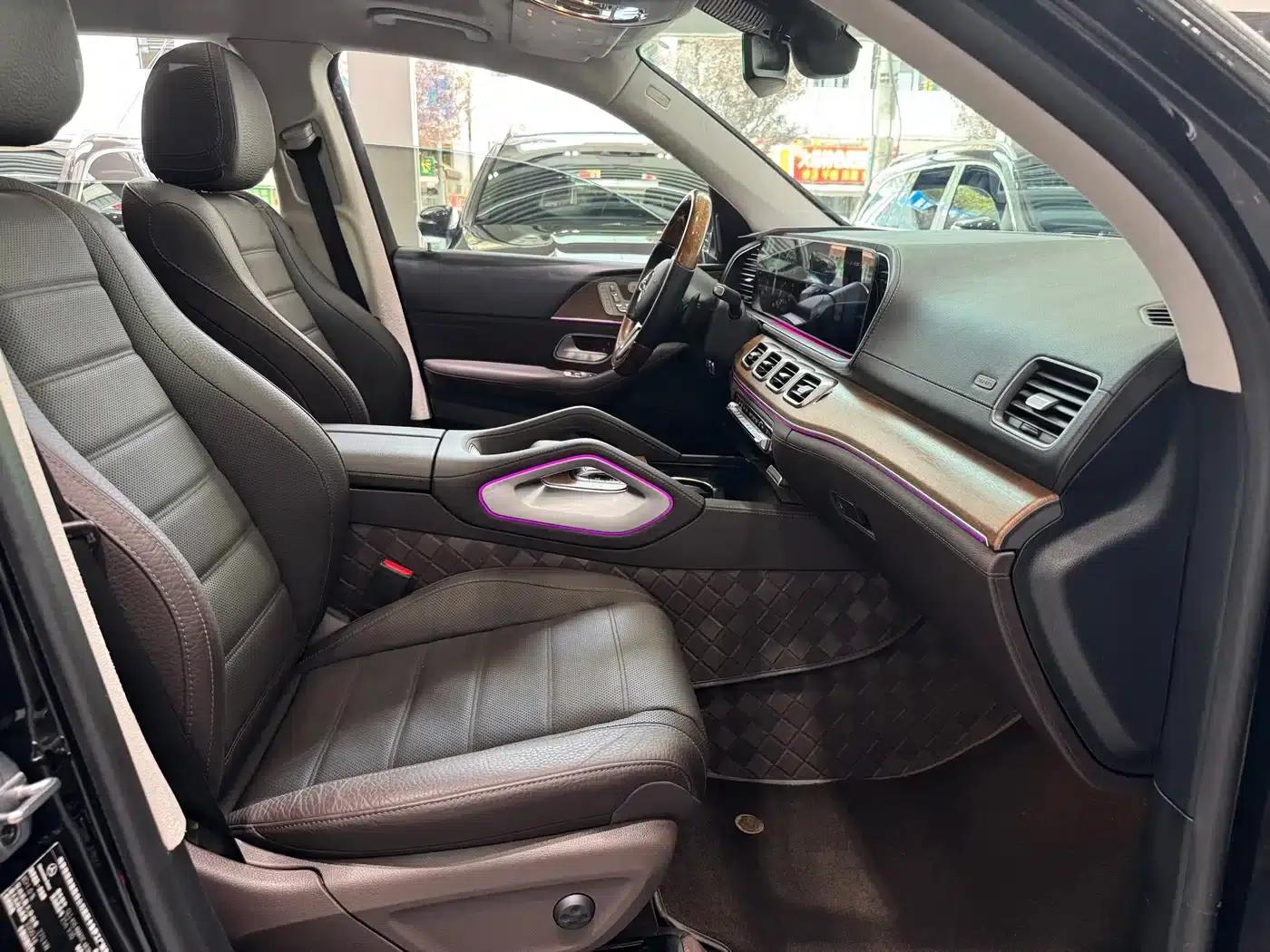 Mercedes-Benz GLS 2023 Facelift - GLS 450 4MATIC Luxury — миниатюра 17