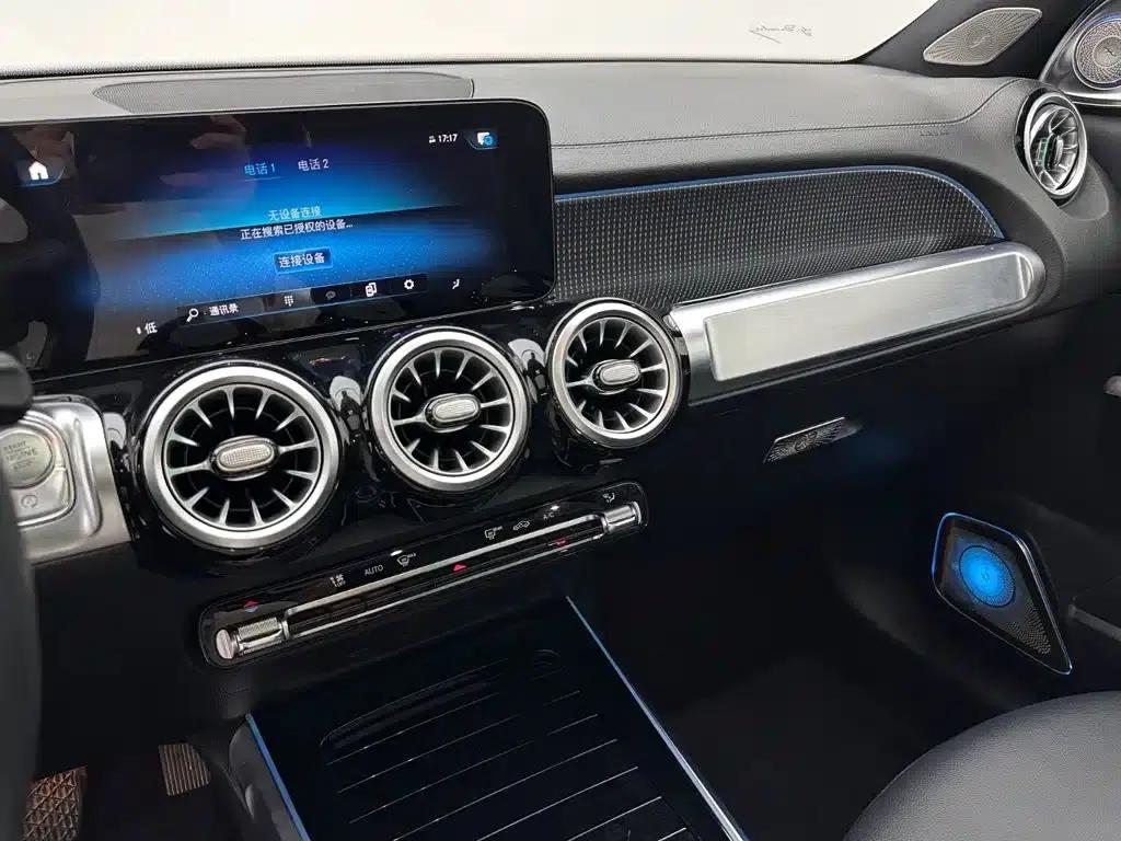 2022 Mercedes-Benz GLB 220 Dynamic — миниатюра 12