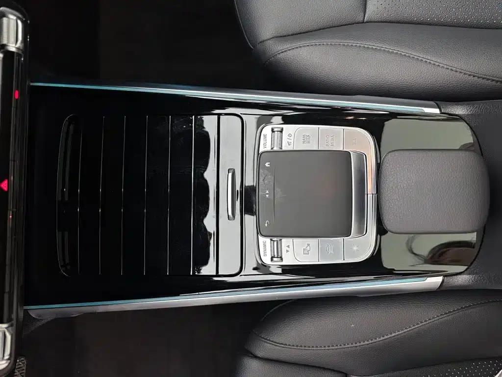 2022 Mercedes-Benz GLB 220 Dynamic — миниатюра 13