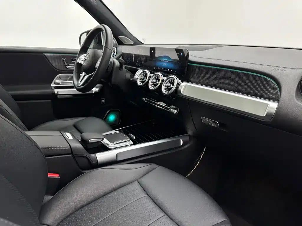 2022 Mercedes-Benz GLB 220 Dynamic — миниатюра 18