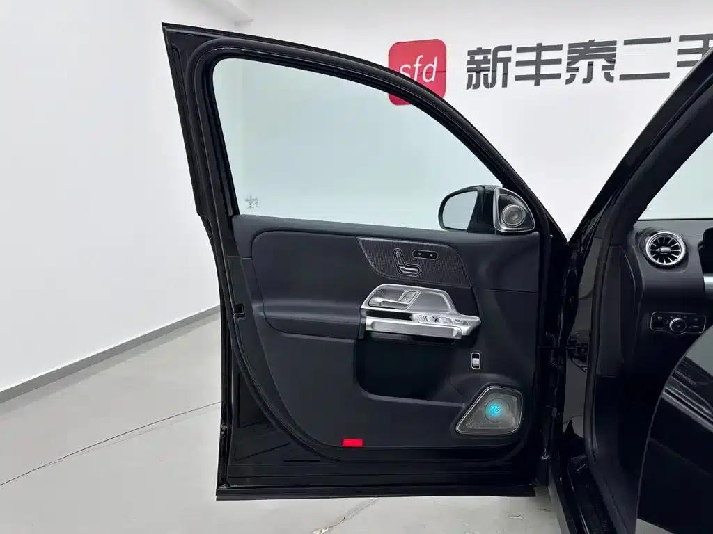 2022 Mercedes-Benz GLB 220 Dynamic — миниатюра 8