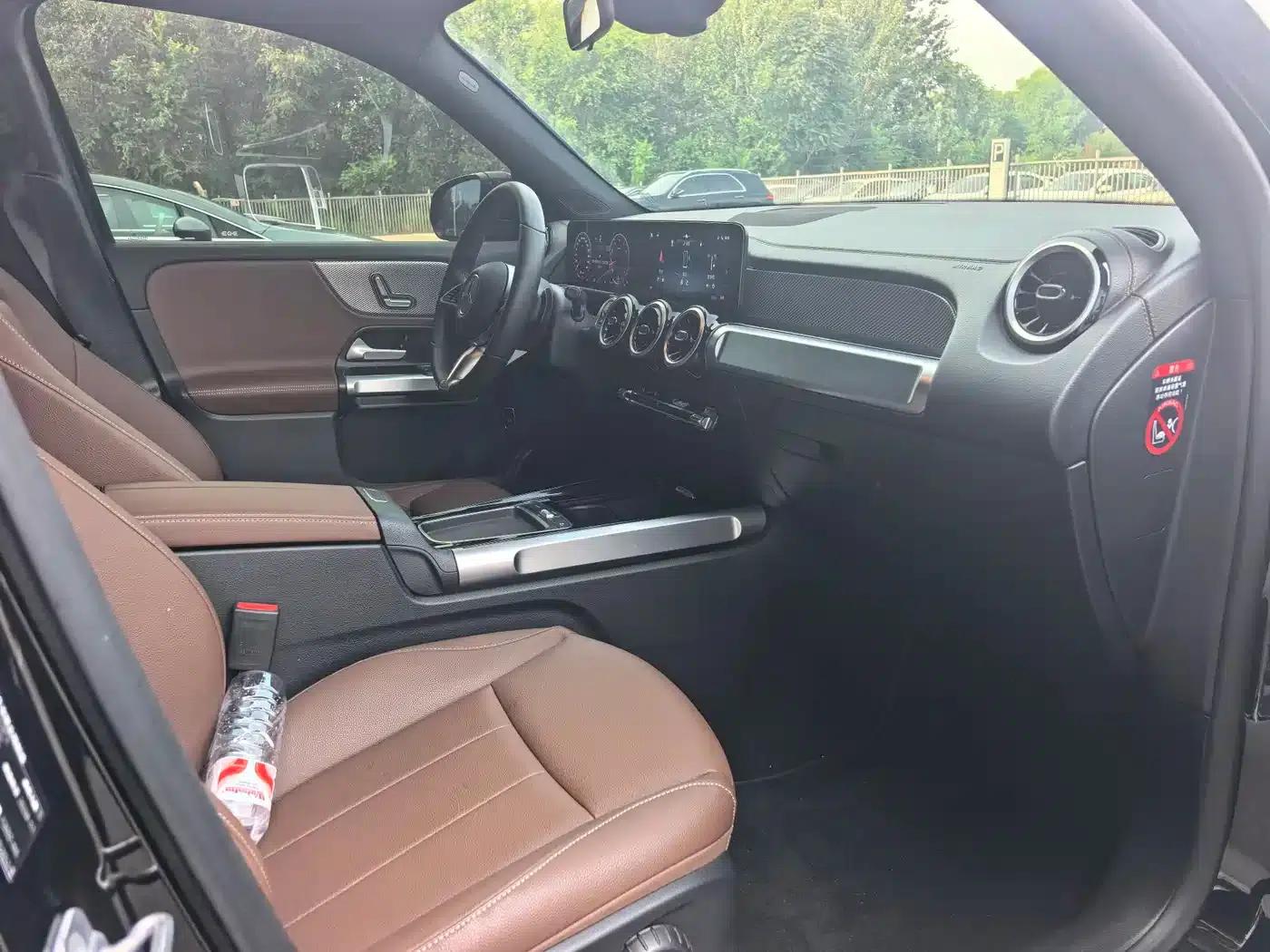 2024 Mercedes-Benz GLB 200 Dynamic — миниатюра 6