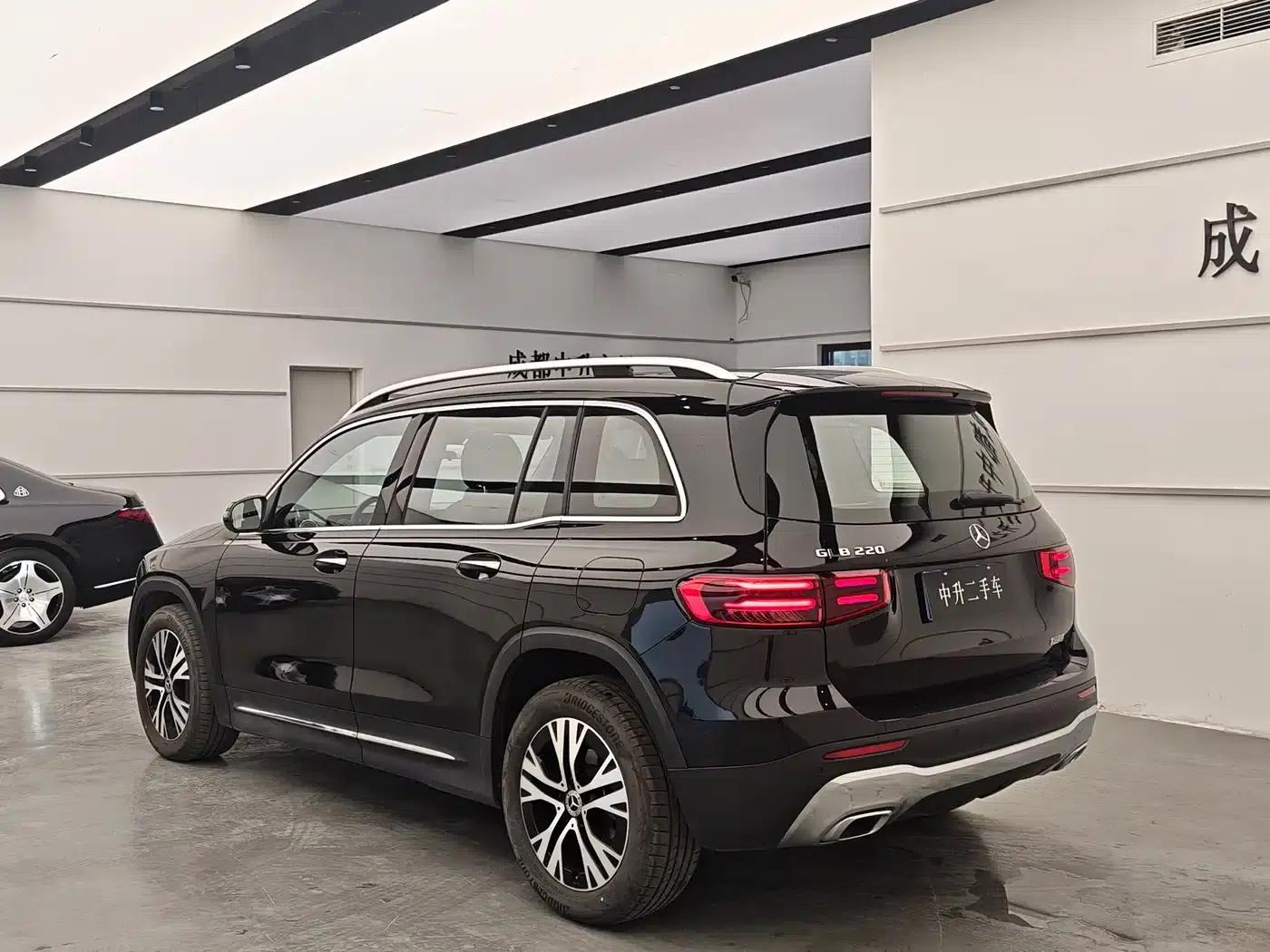 2024 Mercedes-Benz GLB 220 Dynamic — миниатюра 5