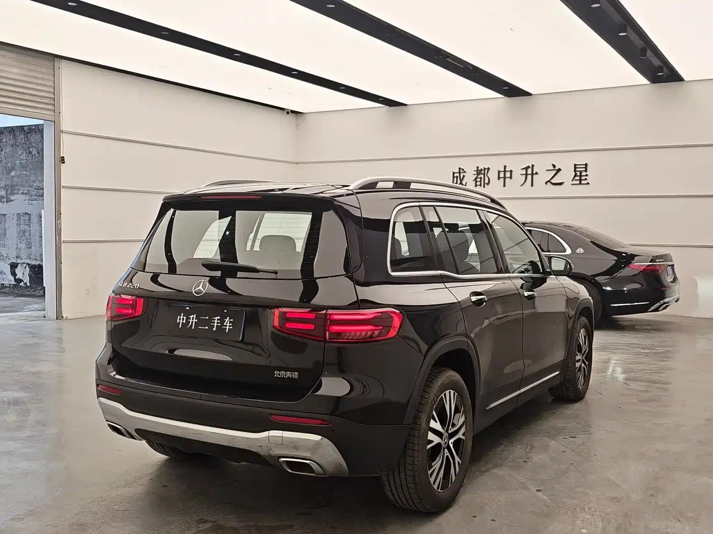 2024 Mercedes-Benz GLB 220 Dynamic — миниатюра 6