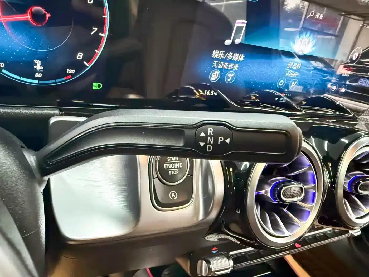 Mercedes-Benz GLB 2022 Facelift GLB 200 Fashion Model — миниатюра 11