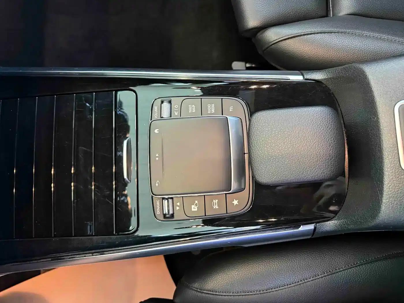 2021 Mercedes-Benz GLB 180 Dynamic — миниатюра 13