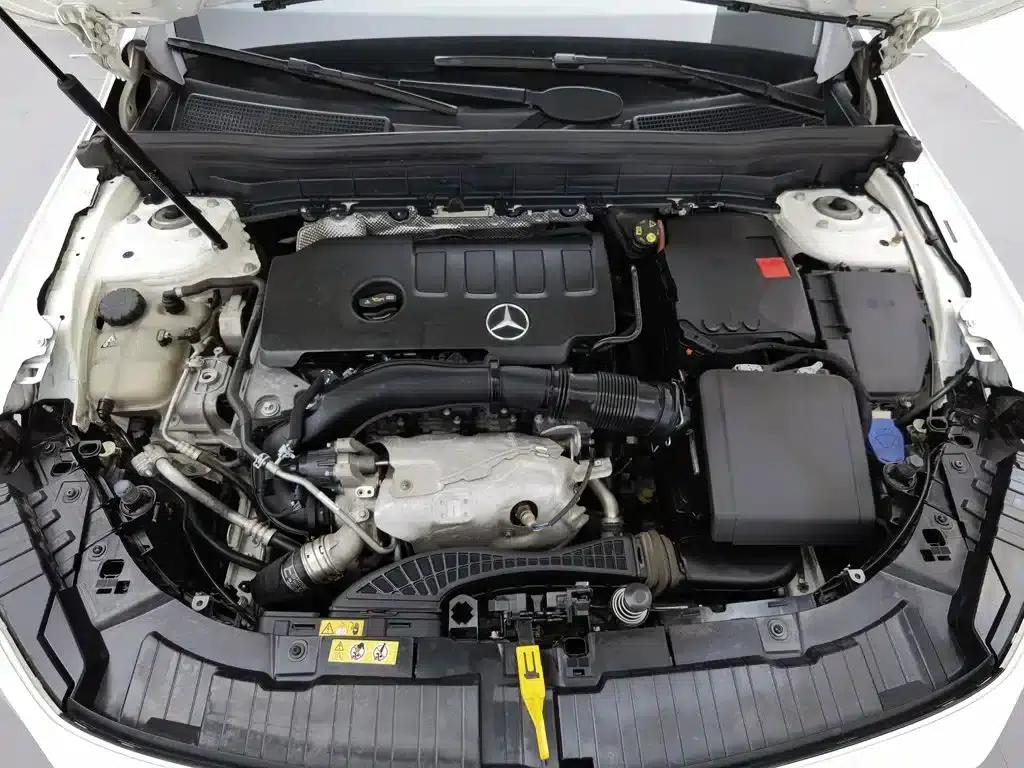 2022 Mercedes-Benz GLB 220 Dynamic — миниатюра 6